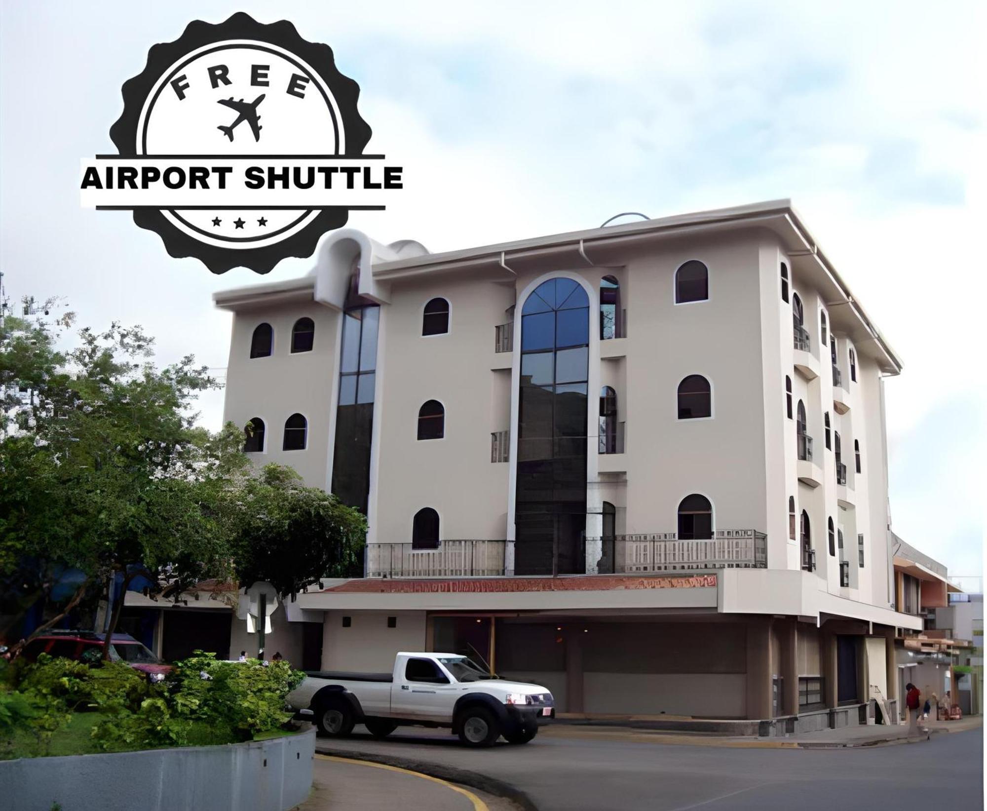 Alajuela Backpackers Airport Hostel ภายนอก รูปภาพ